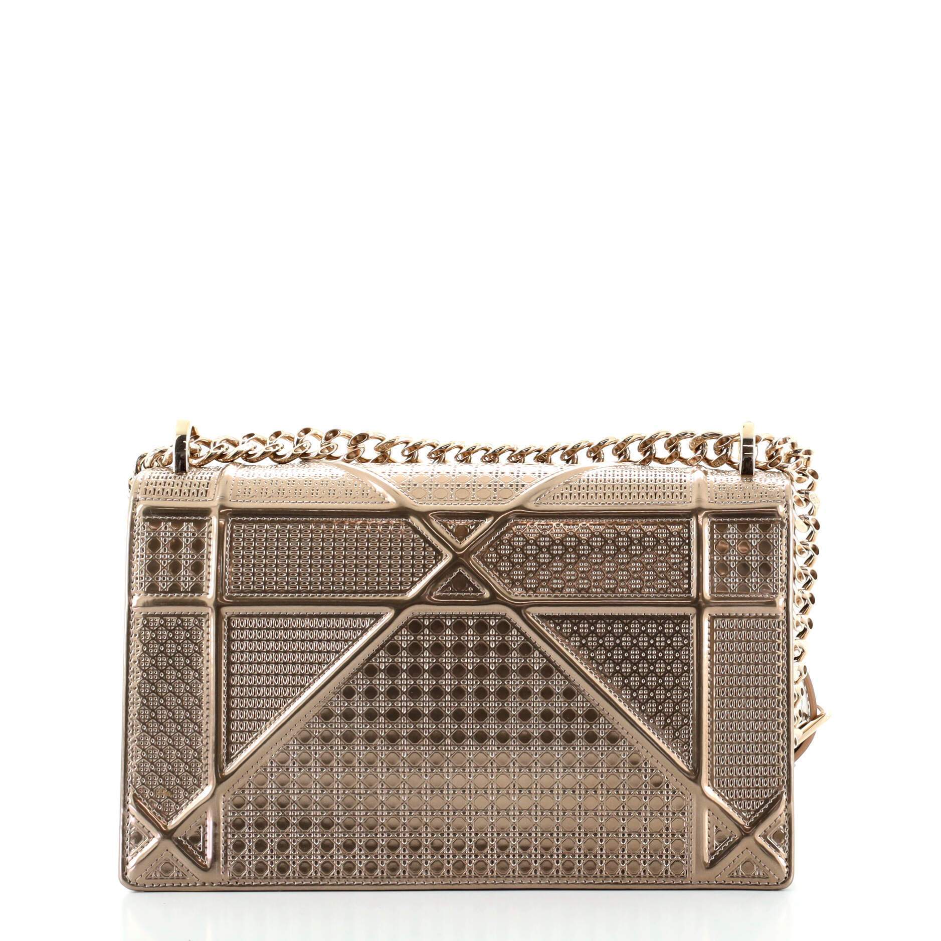 Diorama Flap Bag Cannage Embossed Calfskin Medium - Image 4