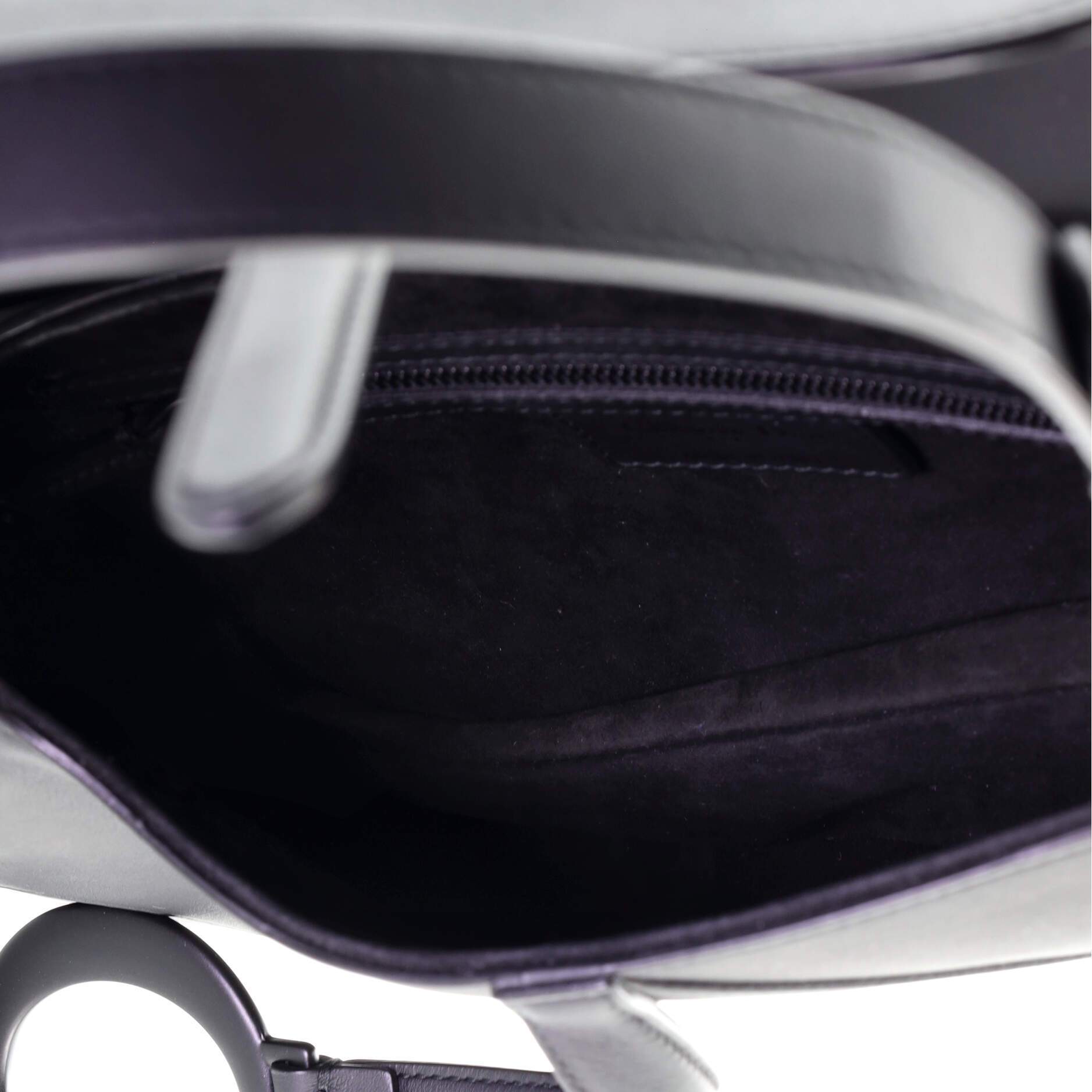 Ultra Matte Saddle Handbag Leather Medium - Image 5