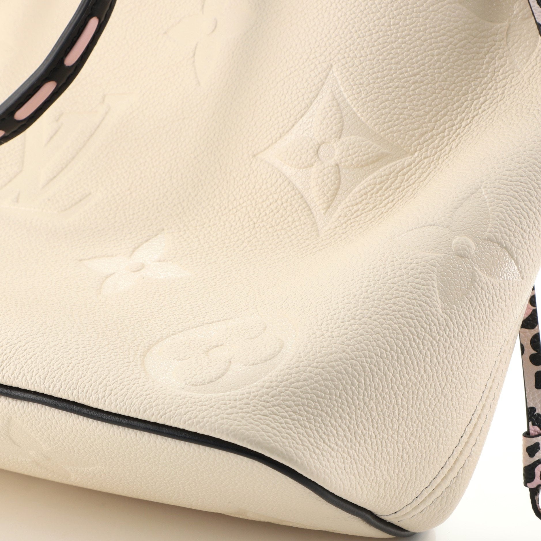 Neverfull NM Tote Wild at Heart Monogram Empreinte Giant MM - Image 7