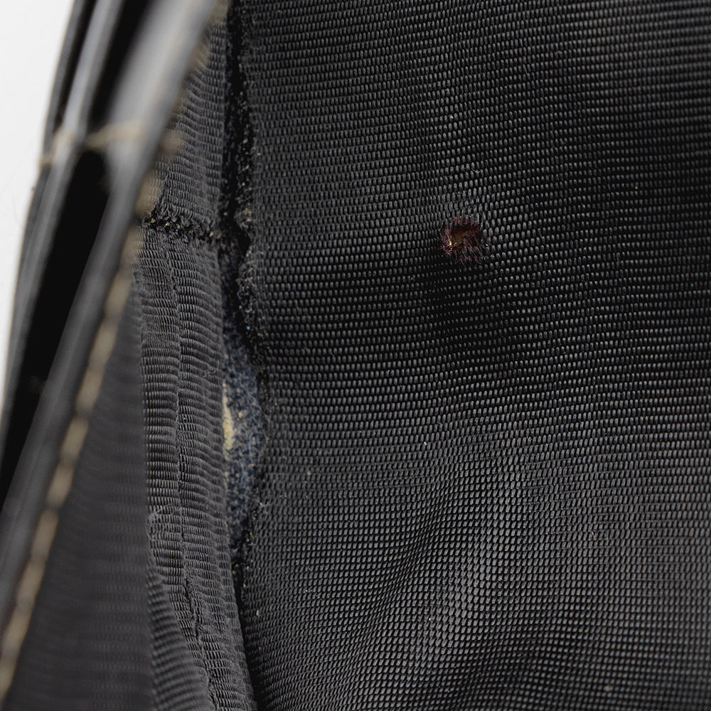 Fendi Vintage Penquin Canvas Flap Wallet (SHF-17235) - Image 10